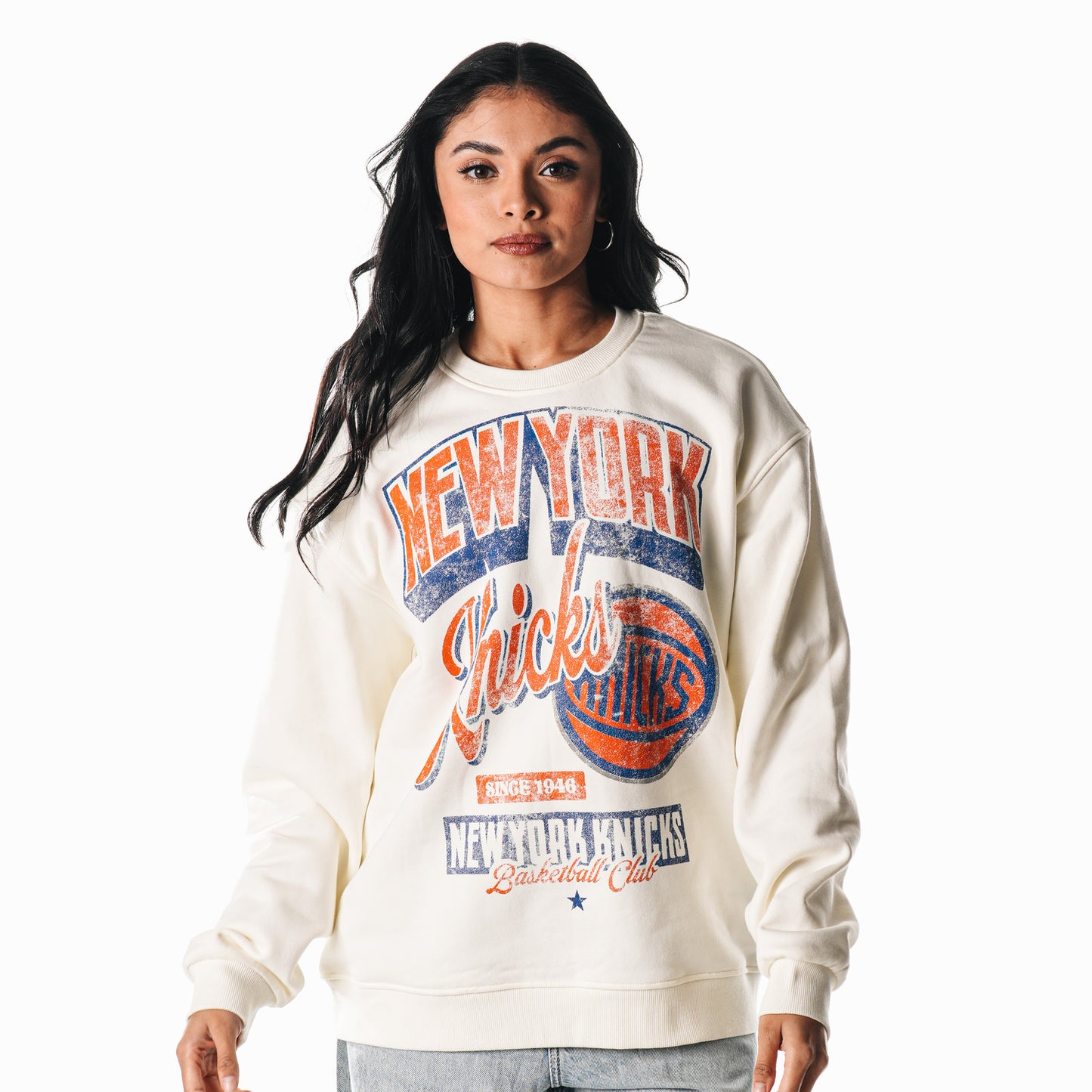Wild Collective Knicks Vintage Graphic Fleece Crew In White - Front View