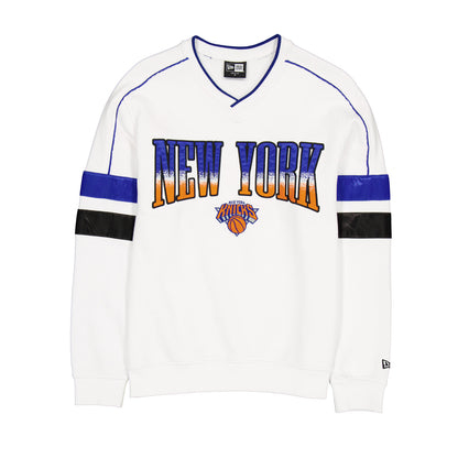 New Era Knicks Sport Classic V-Neck Crew