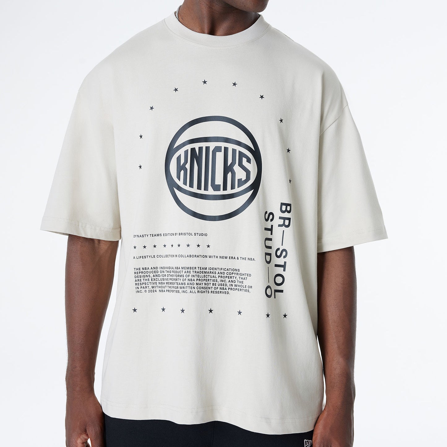 New Era Knicks Bristol Studios Stone Tee