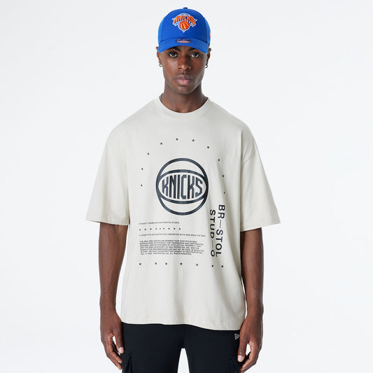 New Era Knicks Bristol Studios Stone Tee