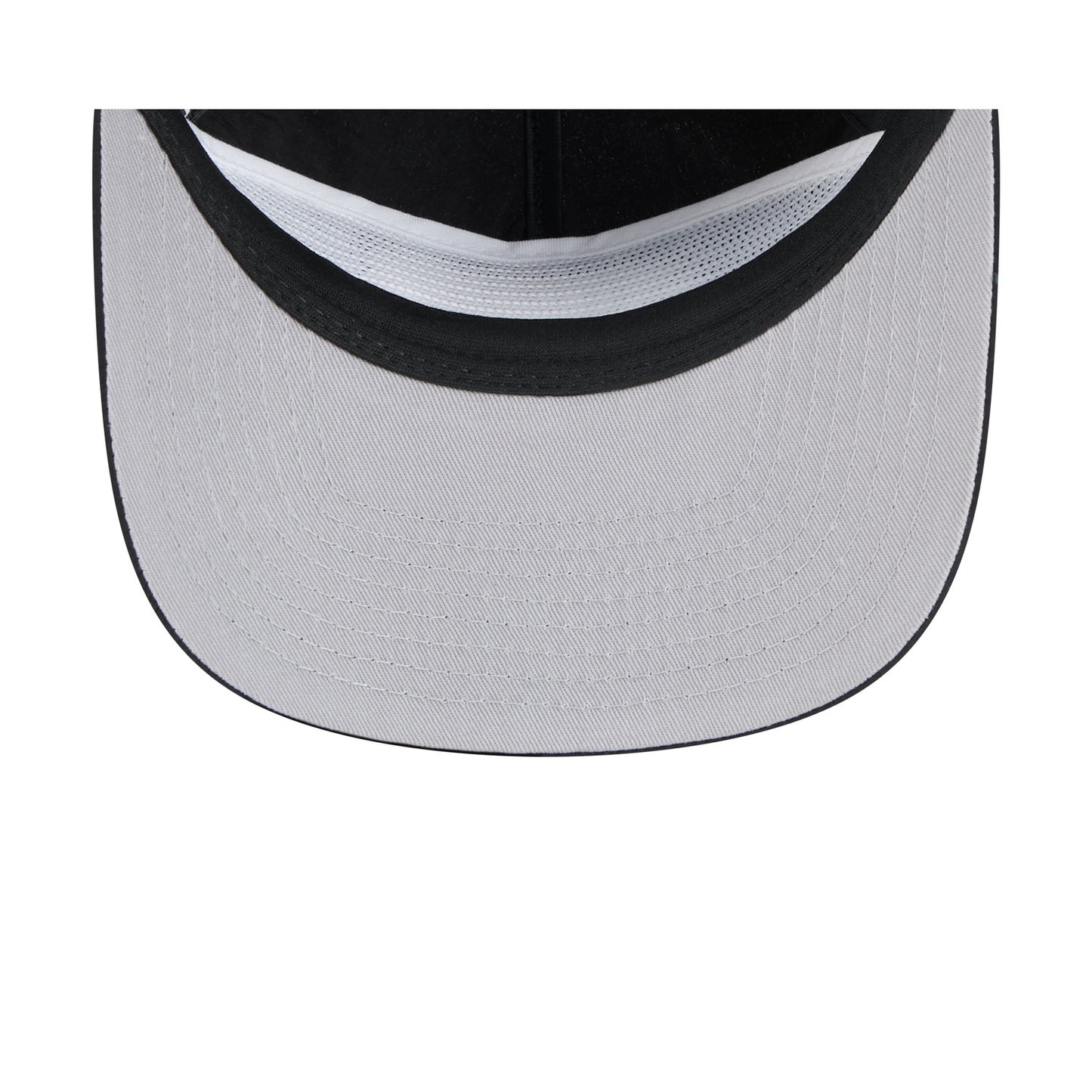 New Era Knicks Black Everyday Nylon Snapback - Bill View