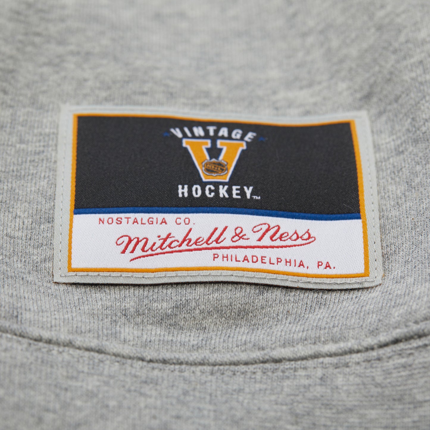 Women's Mitchell & Ness Rangers Grey Lightweight Crew - Tag View