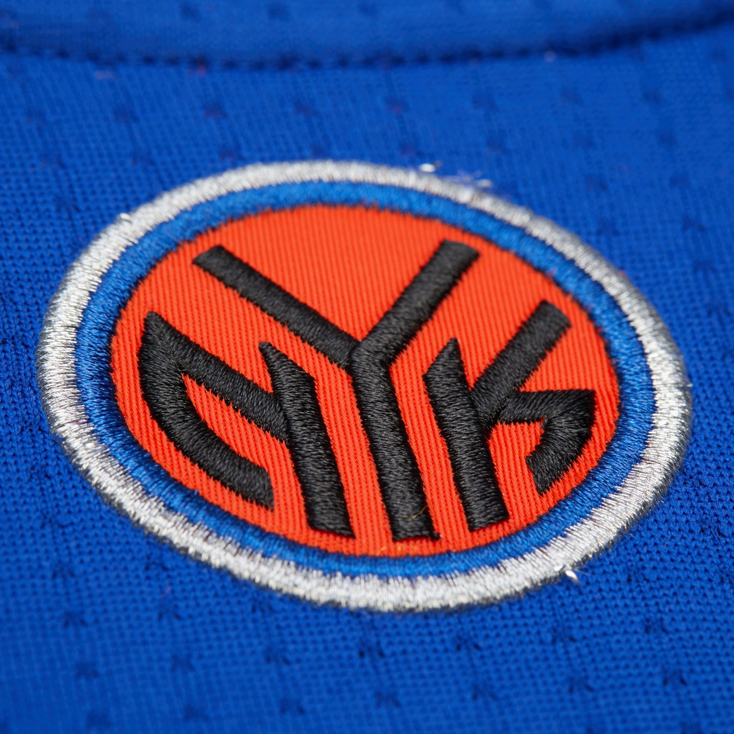 Mitchell & Ness Knicks Carmelo Anthony 2010 Authentic Jersey In Blue - Logo View