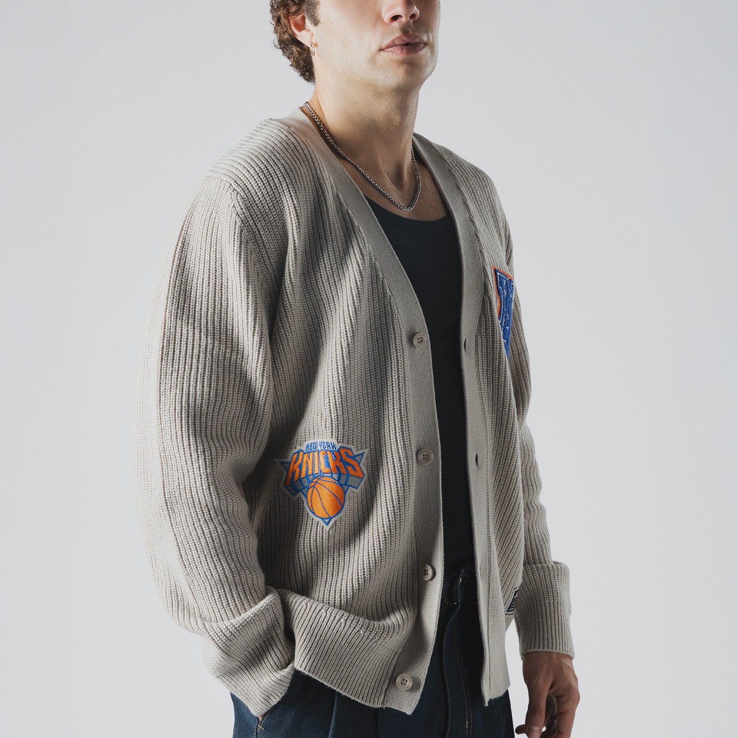 New Era Knicks Stone Cardigan Sweater – Shop Madison Square Garden