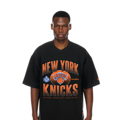 New Era Knicks Throwback Collection Boxy Graphic V-neck Tee