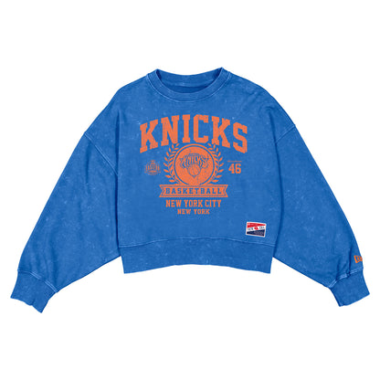 Women's New Era Knicks Throwback Collection Boxy Mineral Washed French Terry Crew