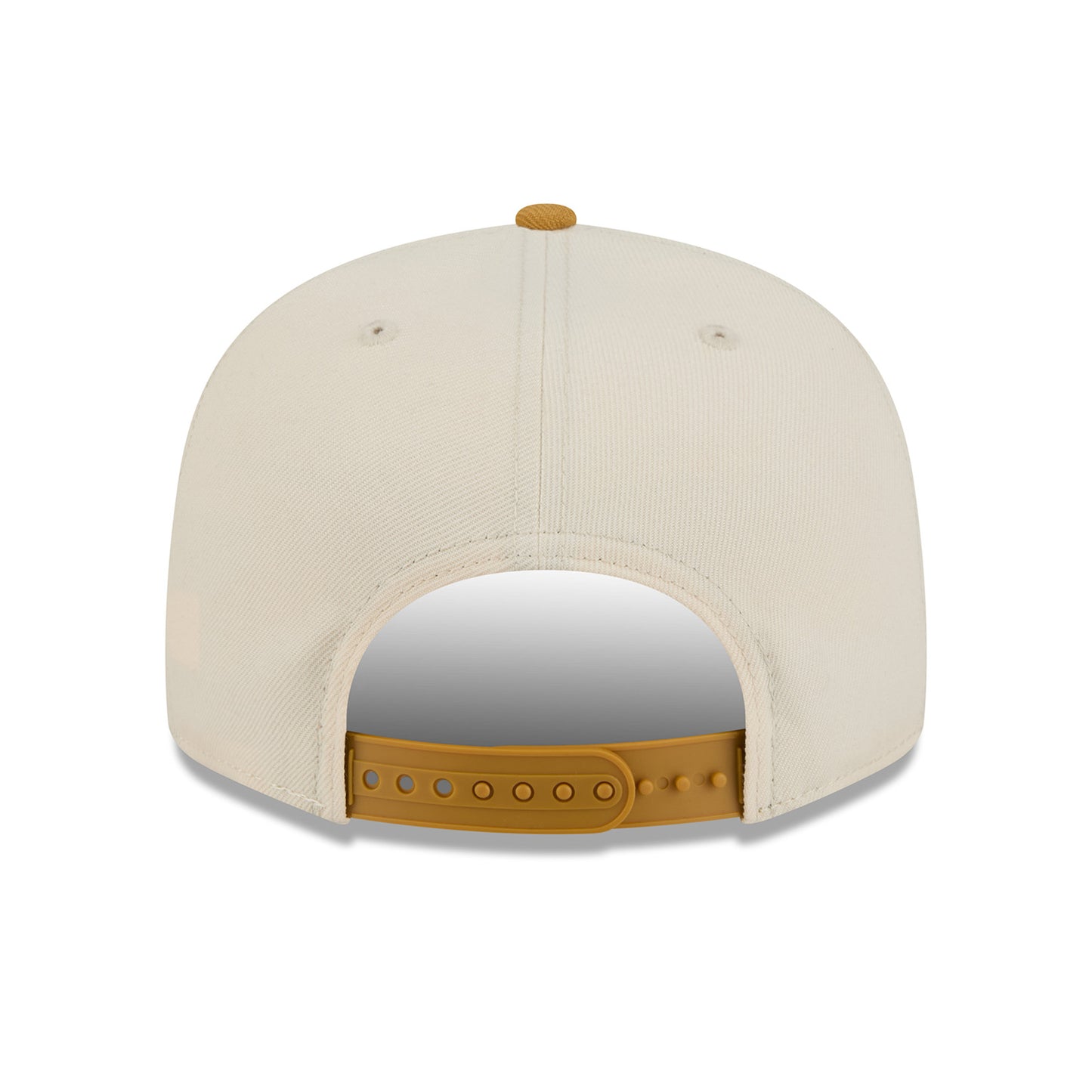 New Era Knicks Two Tone Light Cream/Tan Colorpack 950 Snapback