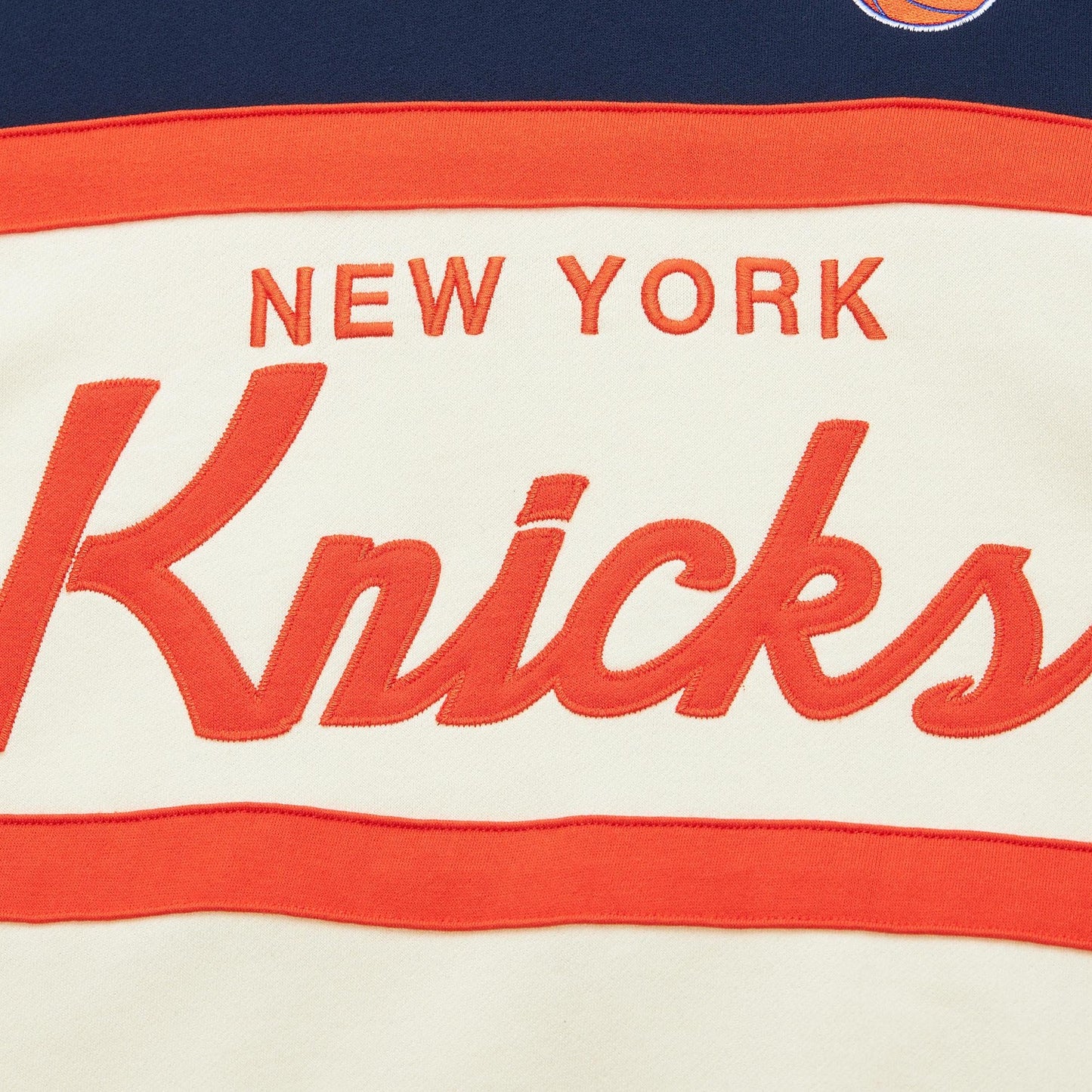 Mitchell & Ness Knicks Vintage Head Coach Crewneck