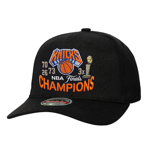 Mitchell & Ness Knicks 2026 NBA Champions Trophy Stretch Snapback