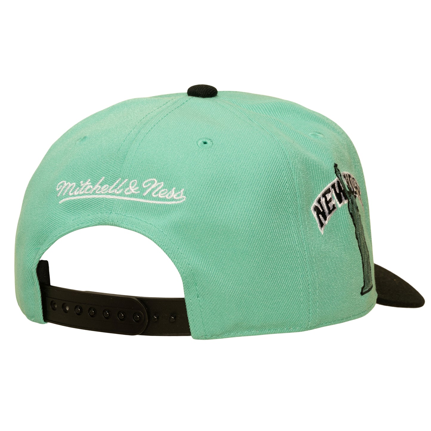 Mitchell & Ness Knicks In the City Pro Snapback