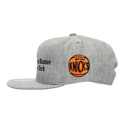 Knicks x Extra Butter x Mitchell & Ness Origin Snapback In Grey - Left View
