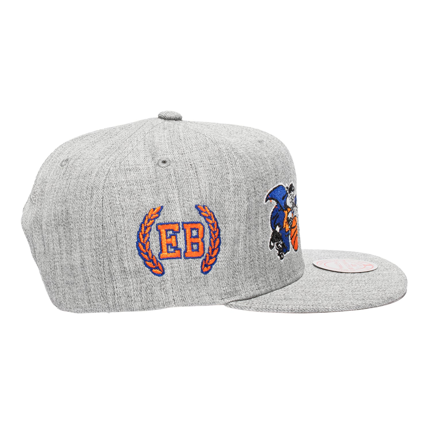 Knicks x Extra Butter x Mitchell & Ness Origin Snapback In Grey - Right View