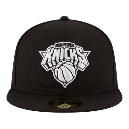 New Era Knicks Black & White 59Fifty Fitted - Front View