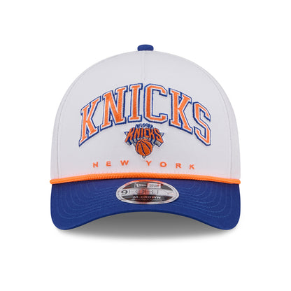 New Era Knicks Arch 940 M-Crown A Frame Snapback White/Royal - Front View