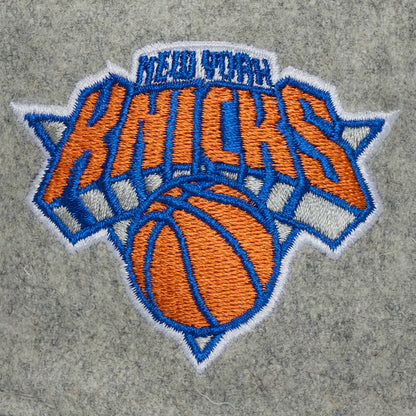 Mitchell & Ness Knicks Tailsweep Pro Snapback - Patch View