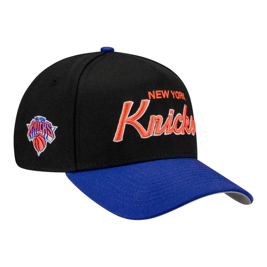 New Era Knicks Script Two-Tone Black/Royal 940 A-Frame Snapback