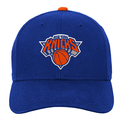 Youth Knicks Logo Precurved Snapback - Front View