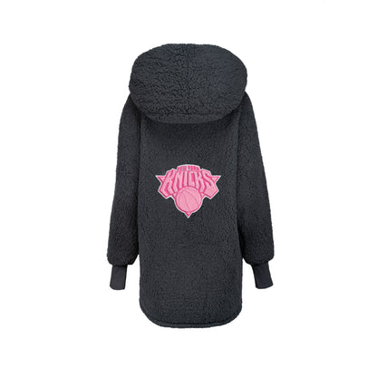 Jill Martin Knicks Breast Cancer Awareness Sherpa Lounger