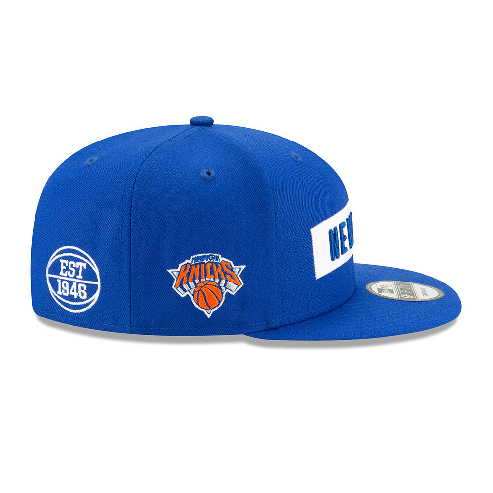 New Era Knicks 9FIFTY Multi Logo Snapback Hat in Blue - Right View