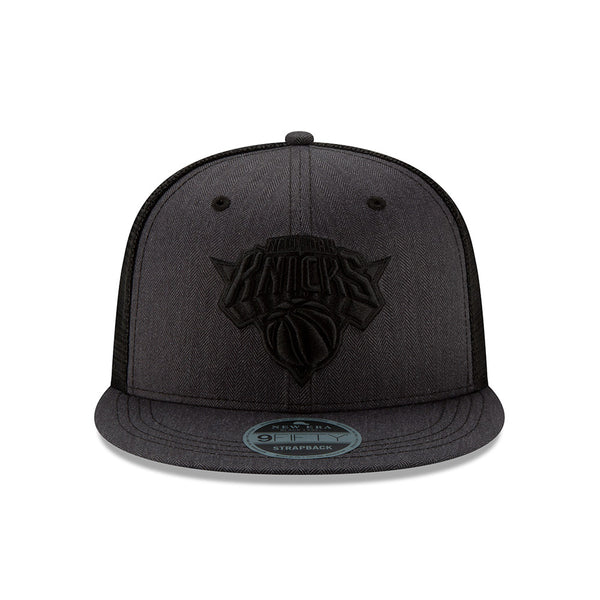 New Era Knicks 9FIFTY Herringbone Snapback Hat in Black - Front View