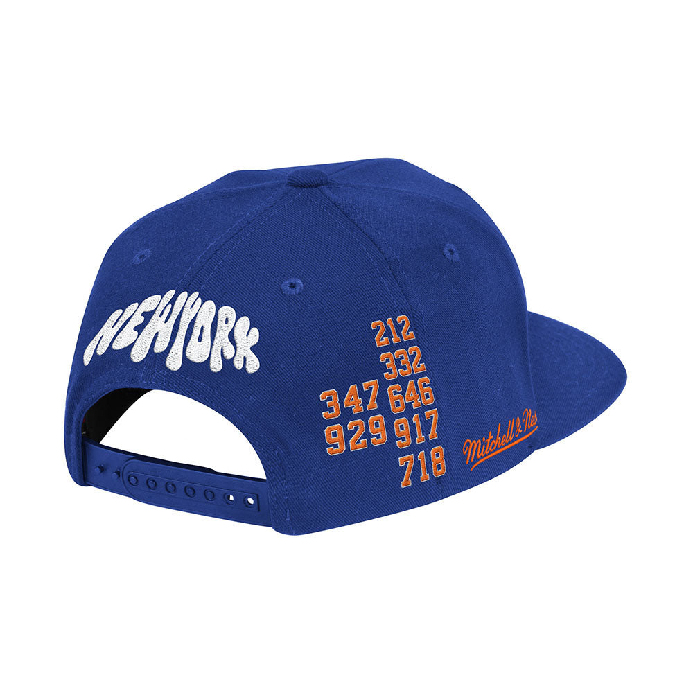 Mitchell & Ness Knicks Terra Strapback Hat