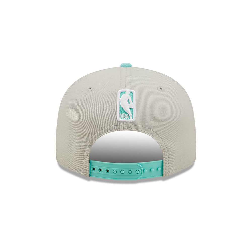 New Era Knicks Colorpack Two Tone Snapback Chrome/Light Blue Hat
