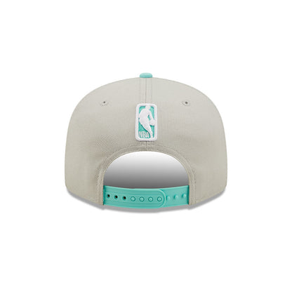 New Era Knicks Light Blue Two Tone Color Pack Snapback in Grey and Blue - Back View