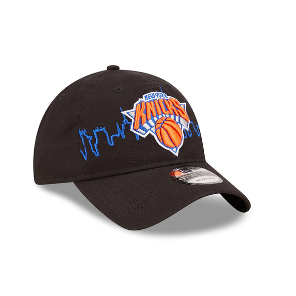 New Era Knicks Skyline Tip Off Adjustable Hat In Black, Orange & Blue - Angled Right Side View