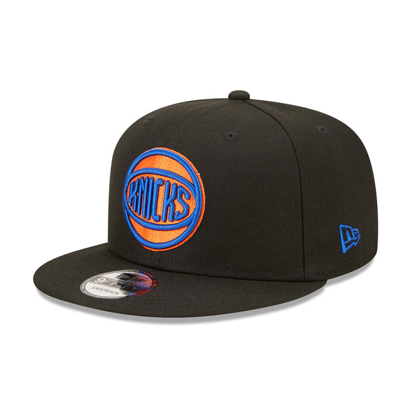New Era Knicks City Edition 22-23 Alt Snapback Hat In Black, Orange & Blue - Angled Left Side View
