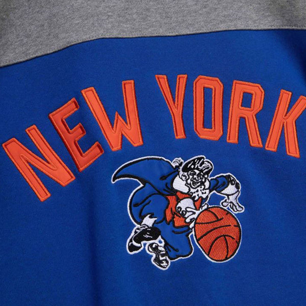 Knicks Mitchell & Ness Overtime Fleece Crew in Blue and Grey - Design Graphic Close Up