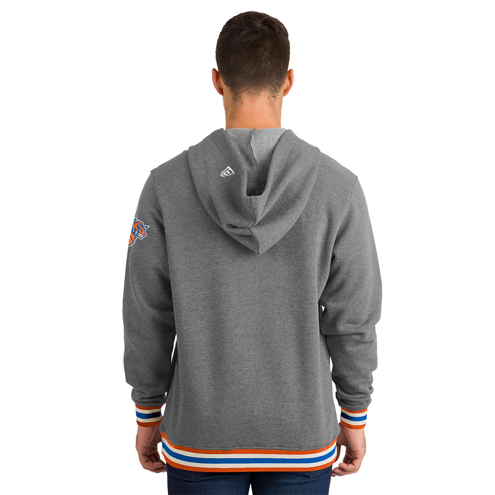 New Era Knicks New York Wordmark Fleece Hood in Grey - Back View