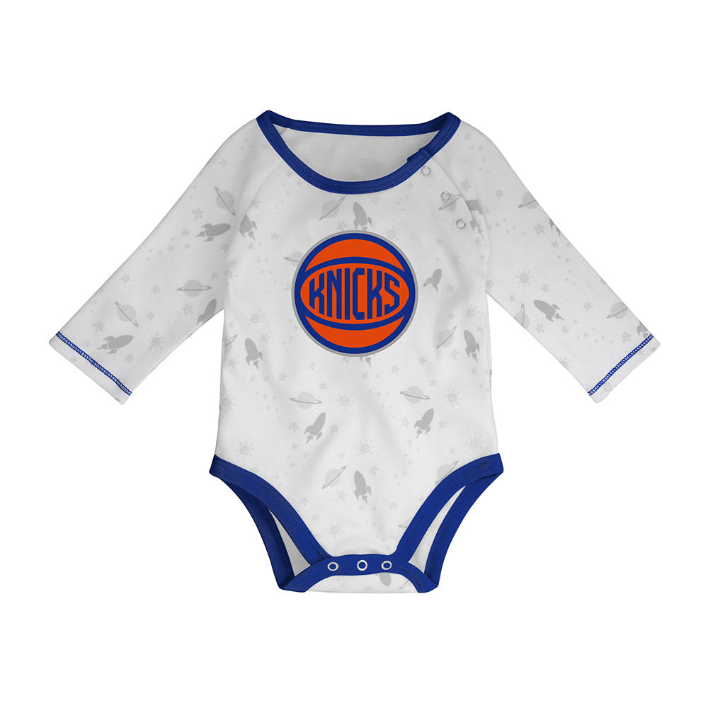 New York Knicks NBA Baby Boys Blue Bib Infant Toddler Newborn