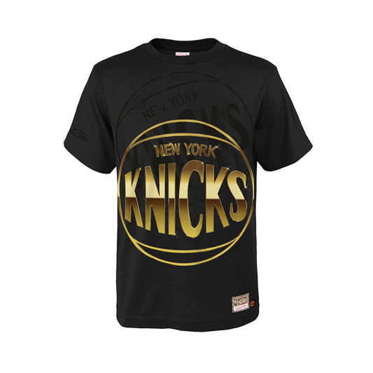 Mitchell & Ness Youth Knicks Big Face 4.0 Tee in Black and Gold - Front View