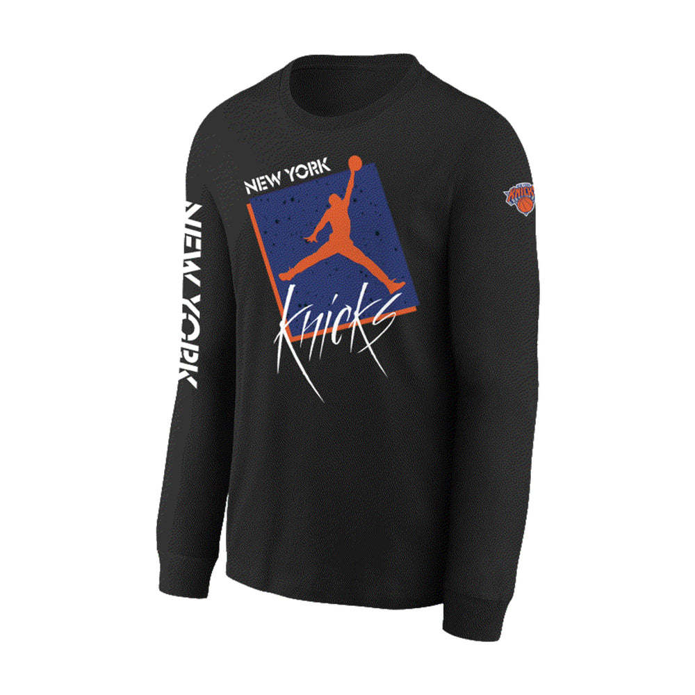 New York Knicks Mantra Men's Nike Dri-FIT NBA T-Shirt.