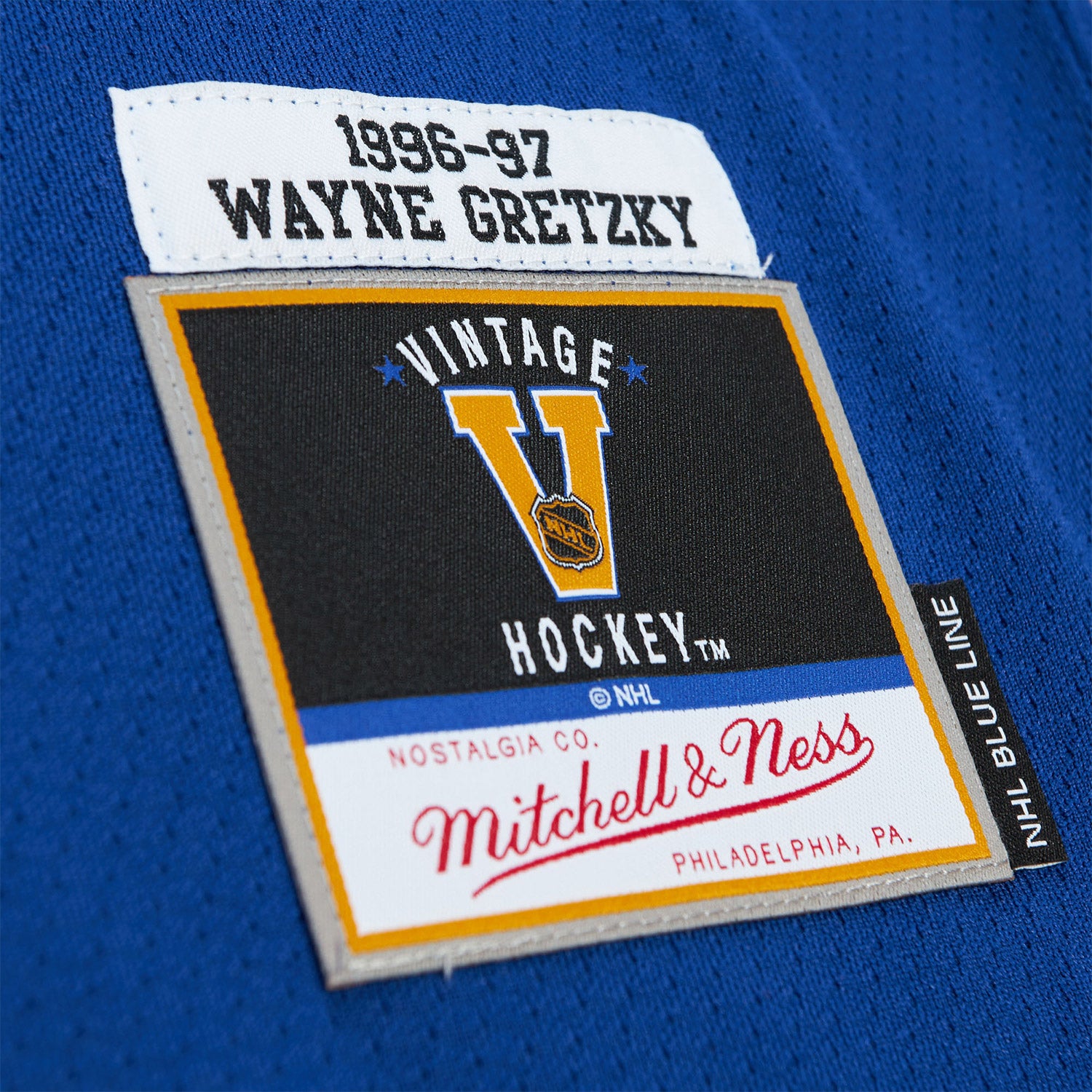 Mitchell & Ness Wayne Gretzky Jersey NHL Fan Apparel & Souvenirs